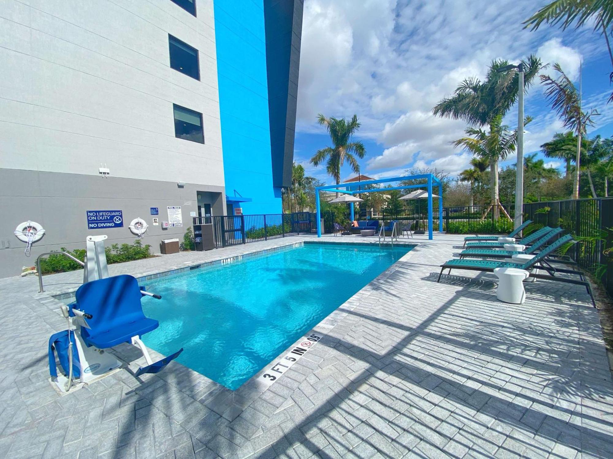 Hotel Tru By Hilton Miramar Zewnętrze zdjęcie